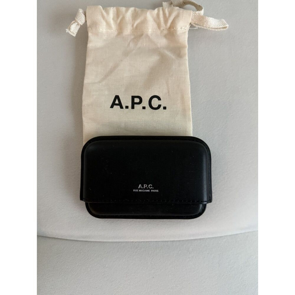 A.P.C. Magna Carta Card Holder Black